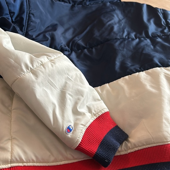 Champion hooded puffer jacket - Picture 6 of 6